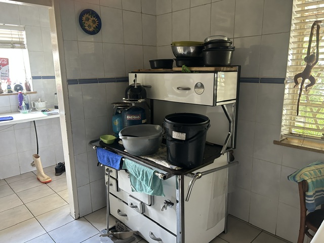 4 Bedroom Property for Sale in Viljoenskroon Free State